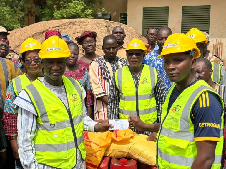 Développement : L’Église des Assemblées de Dieu du Burkina Faso soutient l’initiative Faso Meebo