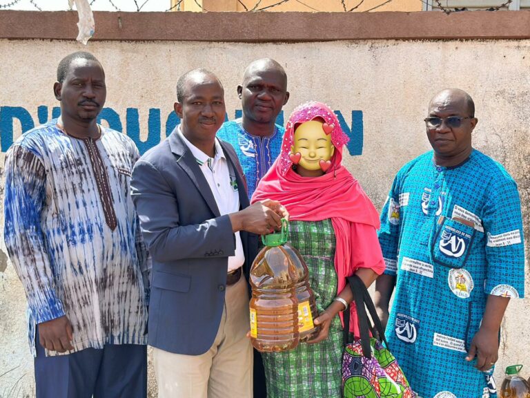 Burkina Faso / Solidarité : Le Département National des Enfants et des Adolescents (DENAD) des AD-BF soutient les veuves et orphelins des forces combattantes